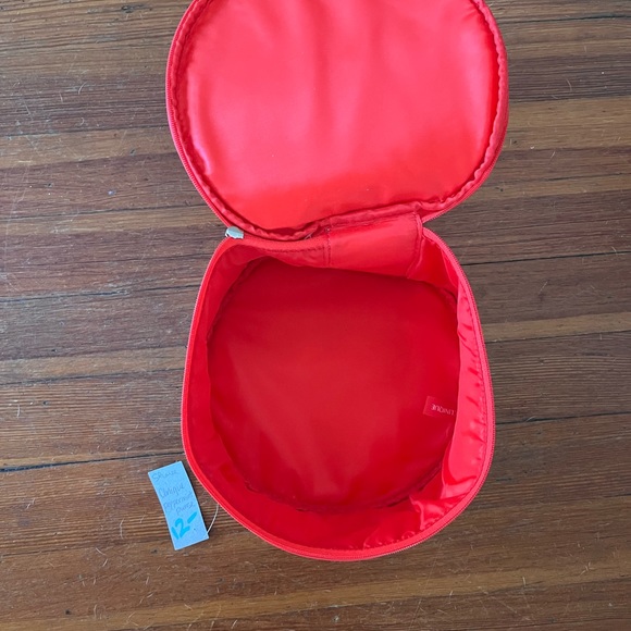 SOLD! Clinique Round Red & White Peppermint Candy Bag - Picture 3 of 4